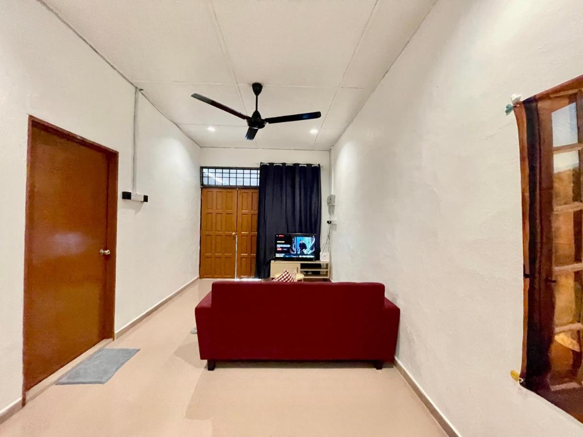 Cozy 255 Entire 3 Bedroom House At Alma 메르타잠 외부 사진