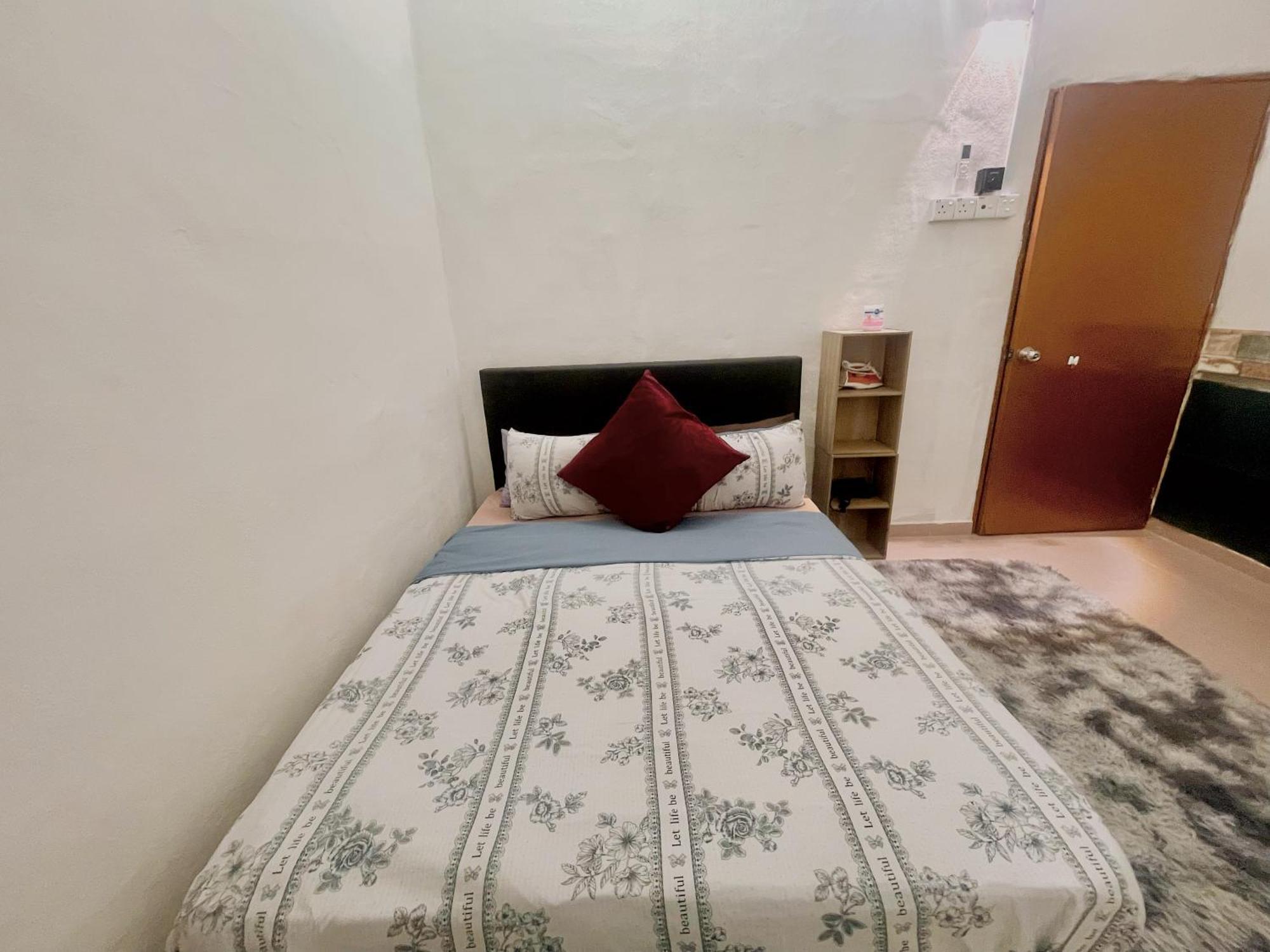 Cozy 255 Entire 3 Bedroom House At Alma 메르타잠 외부 사진