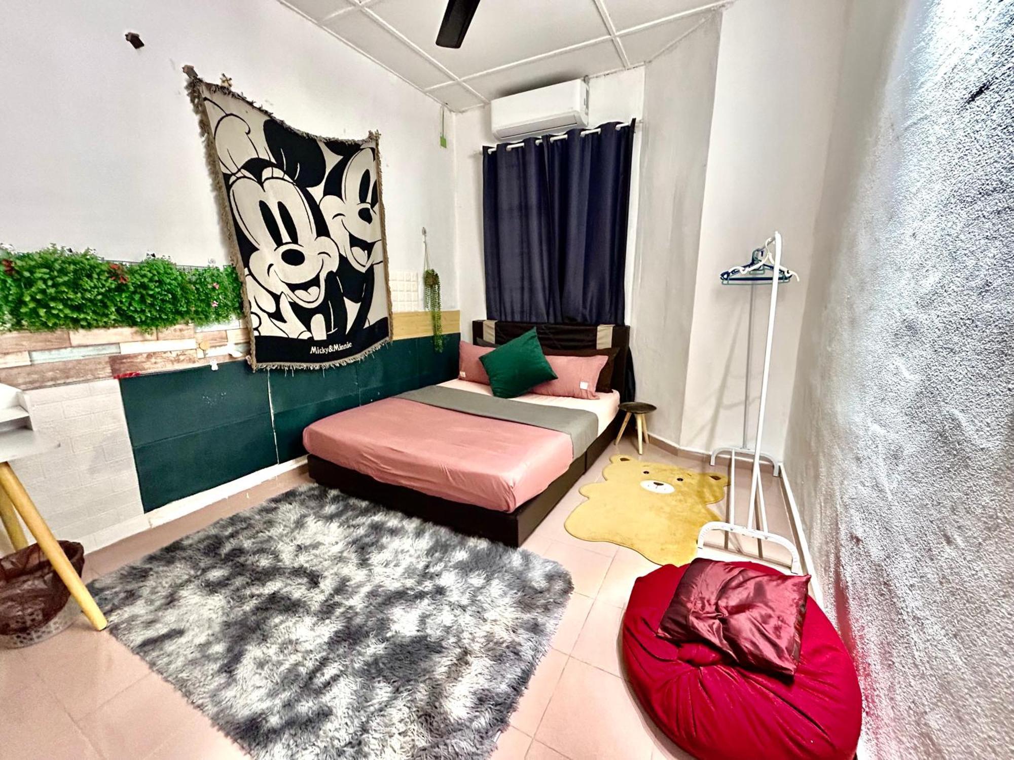 Cozy 255 Entire 3 Bedroom House At Alma 메르타잠 외부 사진